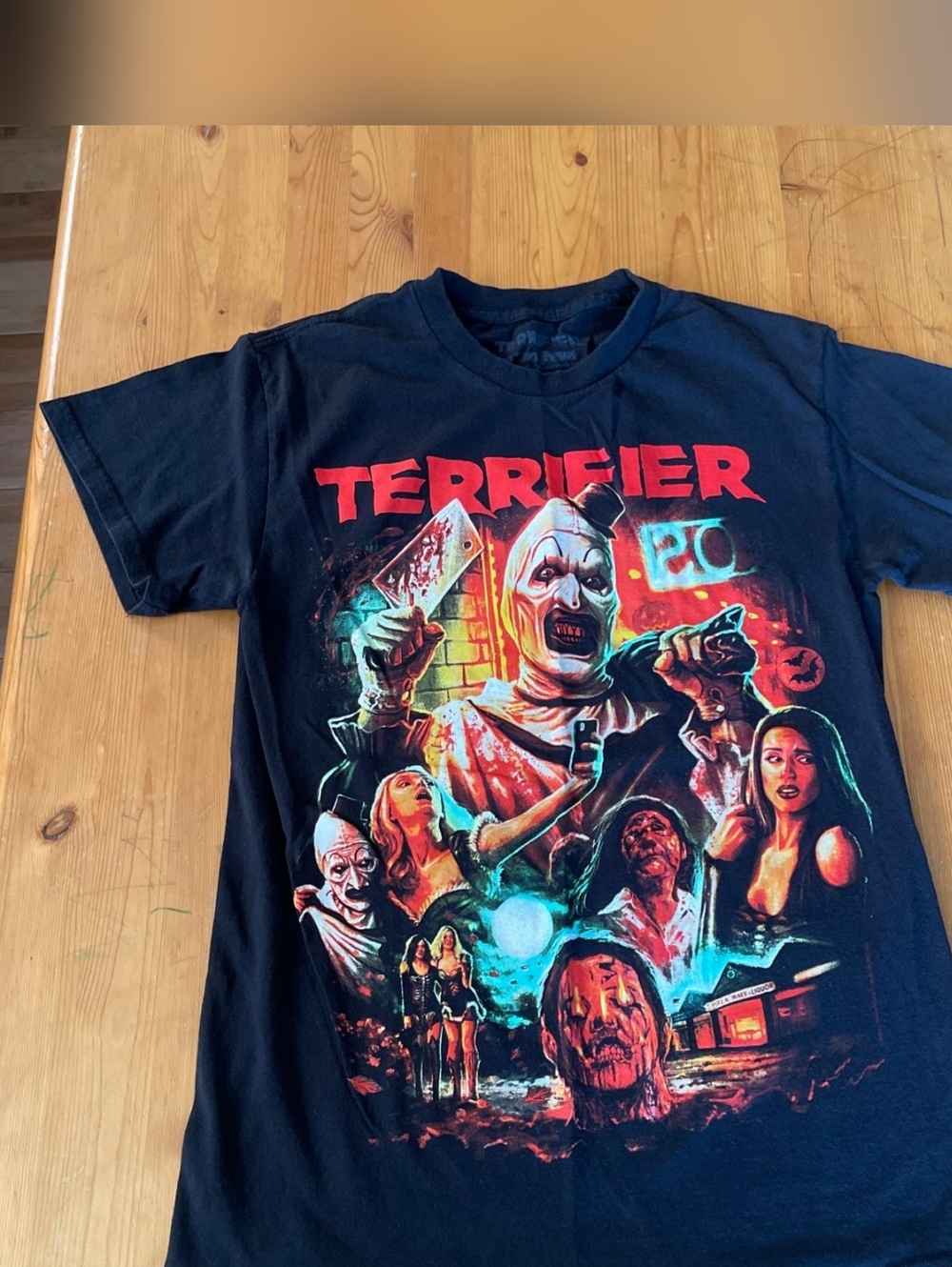 Universal Thread Black Graphic Horror Tee with Red and Teal Accents